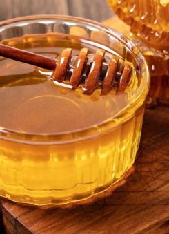 مهرجان العسل والمنتجات المدينية